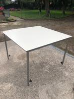 hoge werk/sta tafel 101 hoog met trespa blad, Ophalen, Gebruikt