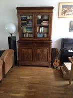 Antieke houten kast, Ophalen