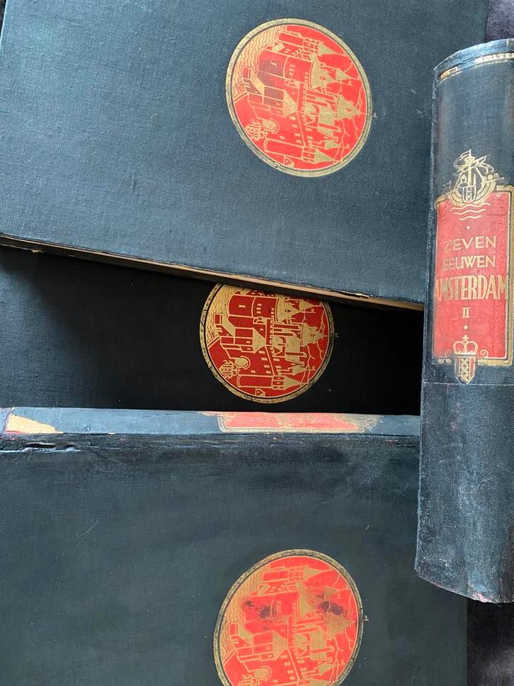 Prachtige unieke boeken over 7 eeuwen Amsterdam, Antiek en Kunst, Antiek | Boeken en Bijbels, Ophalen of Verzenden