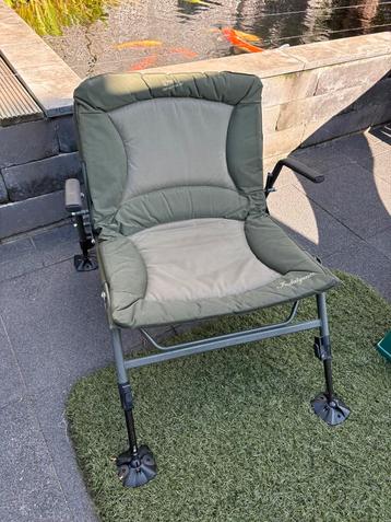 Nash Sub-Lo Wide Boy Visstoel beschikbaar voor biedingen
