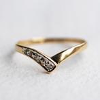 Vintage 9K goud Chevron wishone ring met diamant - Maat 17,5, Ophalen of Verzenden, Zo goed als nieuw, 17 tot 18, Dame