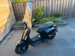 Vespa Sprint Racing Sixties 4-takt 50cc EURO5 ,9760km, Ophalen, Maximaal 45 km/u, Vespa S, Zo goed als nieuw