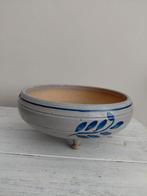 Antieke aardewerk schaal met blauwe decoratie, Ophalen of Verzenden