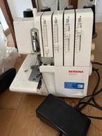 Te koop locker, Hobby en Vrije tijd, Ophalen, Gebruikt, Naaimachine, Bernina