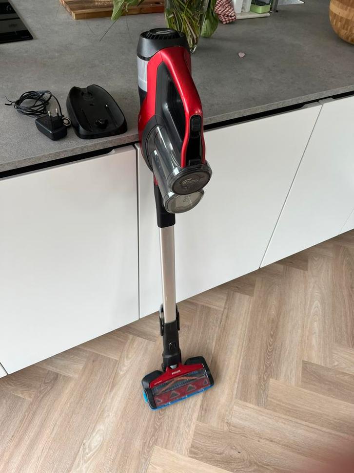 Philips power cyclone 8 steelstofzuiger, Witgoed en Apparatuur, Stofzuigers, Zo goed als nieuw, Stofzuiger, Minder dan 1200 watt