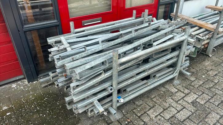 Partij Klembalusters / Randbeveiliging - Gebruikt, Doe-het-zelf en Verbouw, Steigers, Gebruikt, Overige typen, Minder dan 2 meter