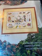 BORDUURPAKKET LANARTE TEAPARTY, Verzenden, Nieuw, Handborduren, Borduurpakket