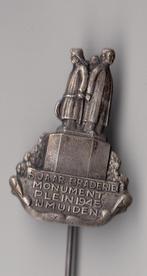 IJmuiden Plein 1945 Monument speldje, Verzamelen, Speldjes, Pins en Buttons, Gebruikt, Niet vindbaar, Niet vindbaar, Speldje of Pin