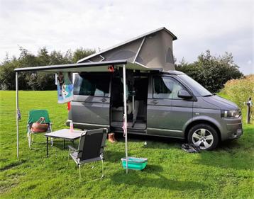 Vintage en Moderne Volkswagen camper(s) huren! T2 T3 T4 T5 beschikbaar voor biedingen
