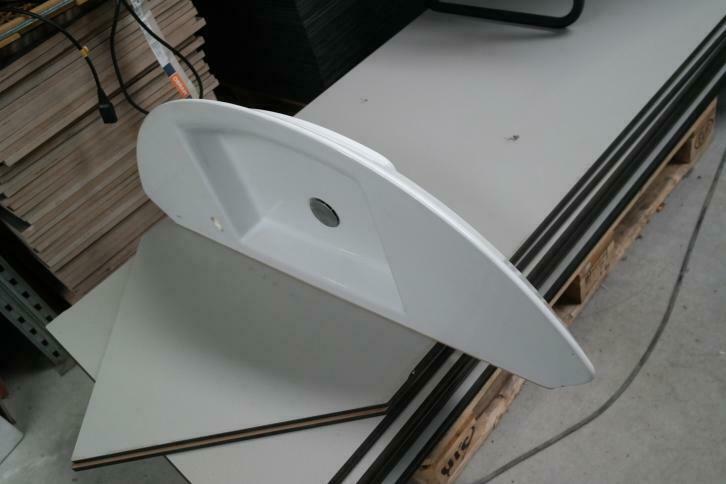 Wastafels ROCA  Wit Keramiek €50,-, Huis en Inrichting, Badkamer | Badkamermeubels, Gebruikt, Wasbak of Wastafel, Minder dan 100 cm