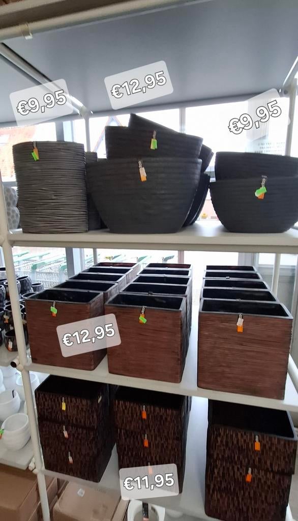Capi  bloempot  verschillende., Tuin en Terras, Bloempotten, Kunststof, Rond, Ophalen