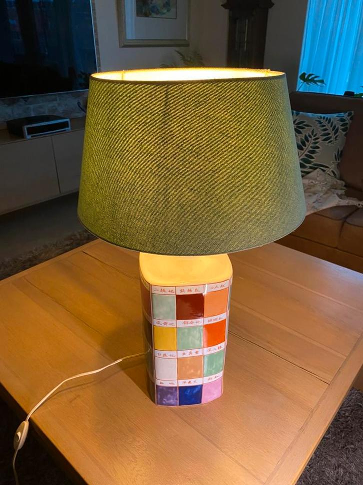 Asiatides porseleinen Tafellamp, Huis en Inrichting, Lampen | Tafellampen, Zo goed als nieuw, Minder dan 50 cm, Ophalen of Verzenden