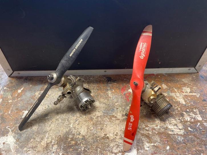 Vintage Model Vliegtuig Motoren met Propellers, Hobby en Vrije tijd, Modelbouw | Radiografisch | Vliegtuigen, Gebruikt, Benzine