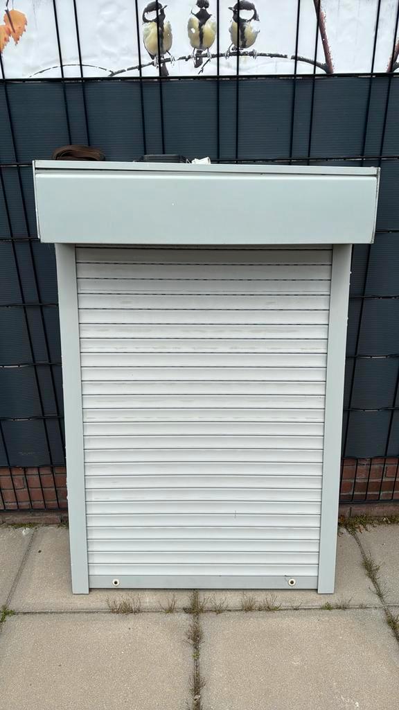 Gebruikt Rolluik - 84x130cm, Doe-het-zelf en Verbouw, Rolluiken, Gebruikt, Ophalen