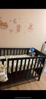 Mooi nieuw zwart ledikantje, Kinderen en Baby's, Ophalen, Nieuw, Jongetje of Meisje