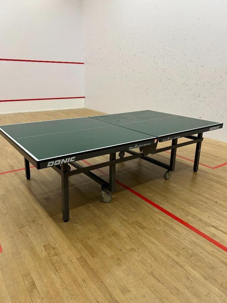 3 x Donic Tafeltennistafel „Delhi wedstrijd/toernooitafel, Sport en Fitness, Tafeltennis, Gebruikt, Tafel Indoor, Inklapbaar, Verrijdbaar