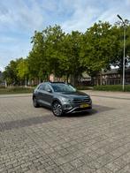 VW T-Roc 1.5 TSI 2022 Pano Trekhaak Bomvol!, Voorwielaandrijving, 1498 cc, 4 cilinders, 1239 kg
