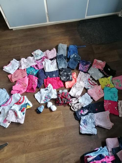 ** Kleding pakket Meisje 74 Rok shirt trui broek, Kinderen en Baby's, Babykleding | Maat 74, Zo goed als nieuw, Meisje, Overige typen