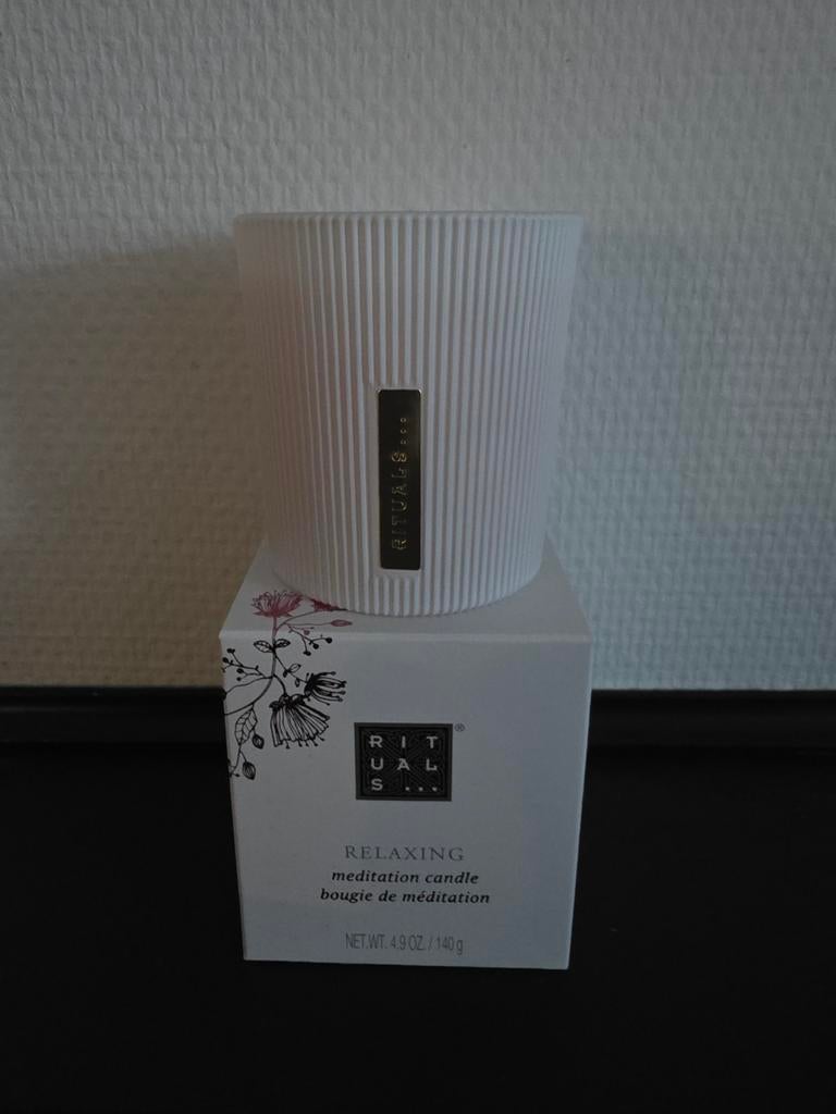 Rituals Relaxing Meditation Kaars nieuw!, Ophalen of Verzenden, Nieuw, Overige materialen, Minder dan 25 cm