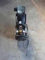 Compressor, Doe-het-zelf en Verbouw, Compressors, Ophalen, Gebruikt, 6 tot 10 bar, Minder dan 200 liter/min