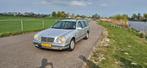 Mercedes-Benz E-Klasse 2.4 E240 Combi Classic AUT 1998 Grijs, Auto's, Automaat, Stationwagon, Grijs, Particulier