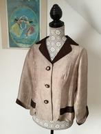 Vintage zijden (60'er jaren) beige bruin jasje maat 36/38, Ophalen of Verzenden, Zo goed als nieuw, Maat 36 (S), Beige