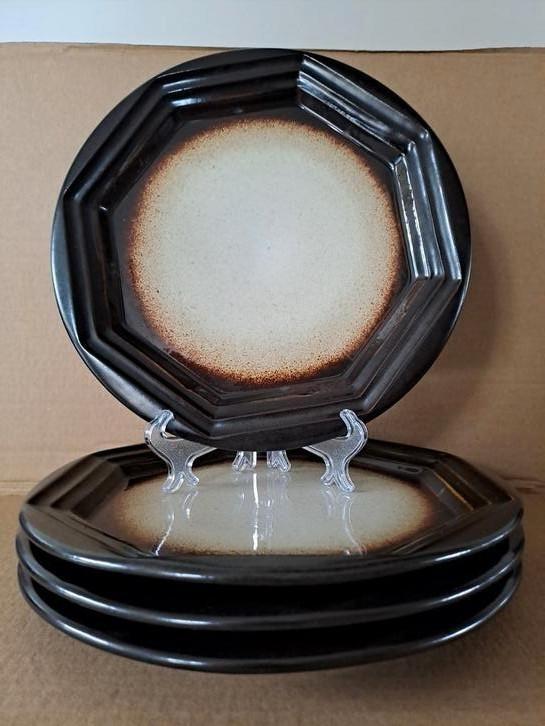4 Vintage bruin-beige dinerborden Gerzit Staffel, Huis en Inrichting, Keuken | Servies, Zo goed als nieuw, Bord(en), Overige stijlen
