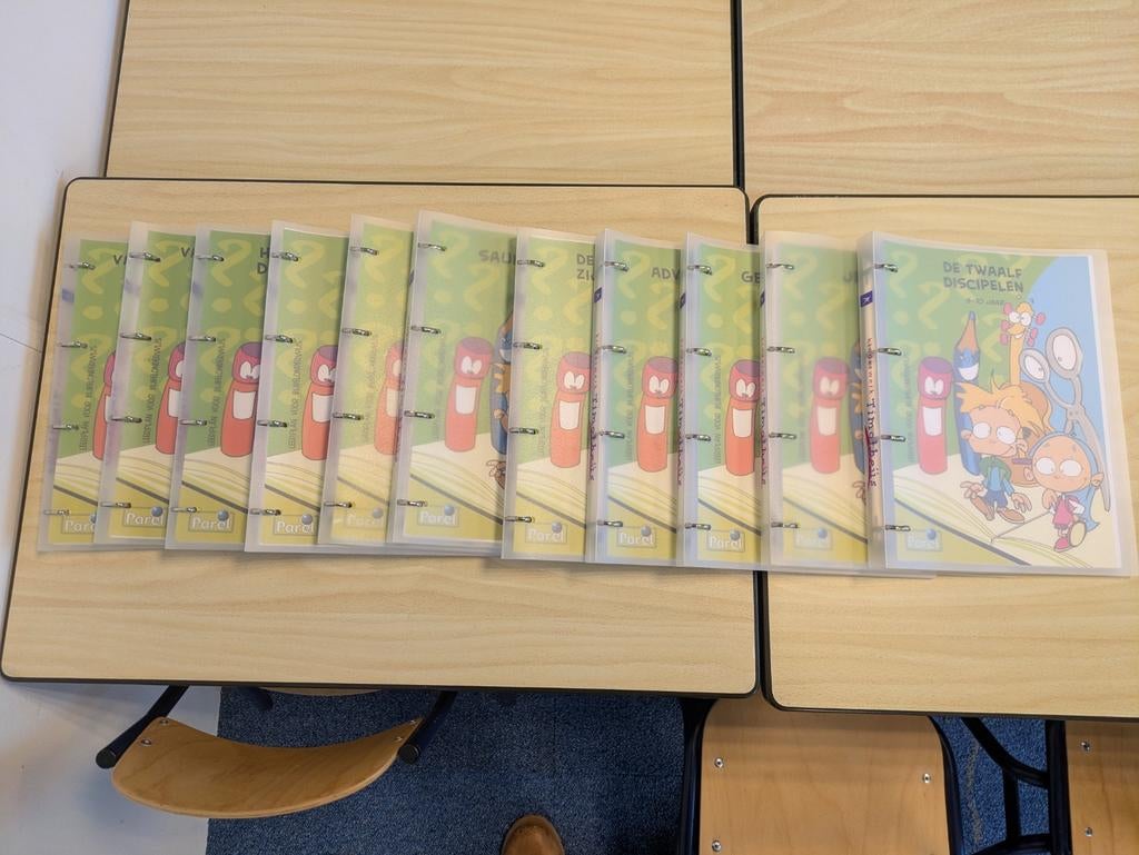 Kinderwerk Timotheüs mappen methode kerk, Ophalen of Verzenden, Zo goed als nieuw