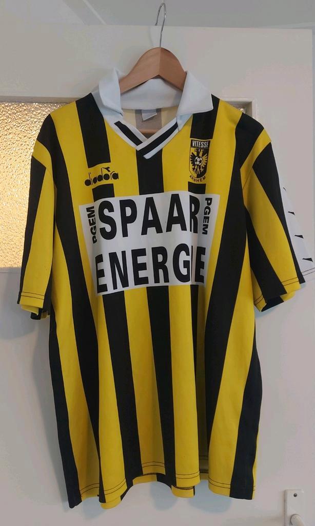 Uniek Vitesse voetbal shirt seizoen 1992-1993, Verzamelen, Sportartikelen en Voetbal, Zo goed als nieuw, Shirt, Vitesse, Ophalen of Verzenden