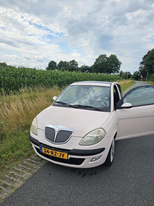 Lancia Ypsilon 1.4 16V 2005, Auto's, Lancia, Particulier, Ypsilon, Benzine, C, Hatchback, Handgeschakeld, Origineel Nederlands