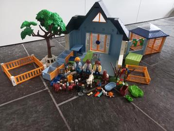 playmobil dierenkliniek  beschikbaar voor biedingen