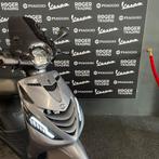 Piaggio Zip 50 Brom 4T 3V Agaat grijs 2022 /Alpha led Nieuw!, Ophalen, Zo goed als nieuw, Overige typen, Vespa sprint