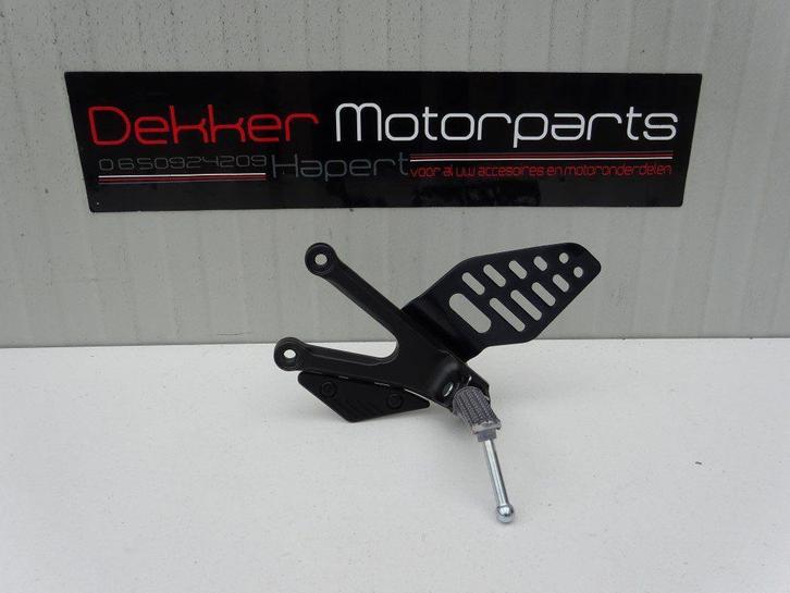 Linker Schetsplaat Yamaha YZF R6 2017-2018-2019 RJ27, Motoren, Onderdelen | Yamaha, Nieuw, Ophalen of Verzenden