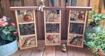 Wilde bijenhotel insectenhotel  beschikbaar voor biedingen