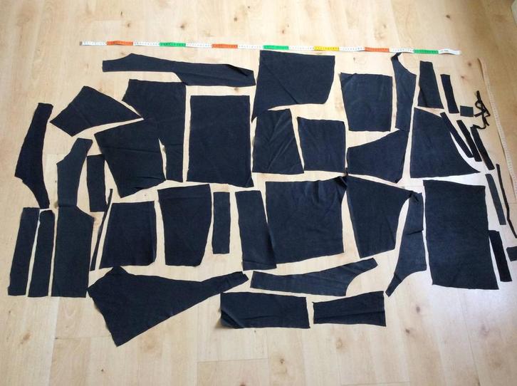 Donkerblauw kwaliteit lamsleer Stukken - Zacht Echt Leer, Hobby en Vrije tijd, Stoffen en Lappen, Gebruikt, Leer of Kunstleer