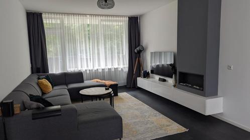 Prachtige lounge bank in een U opstelling, Huis en Inrichting, Banken | Complete zithoeken, Zo goed als nieuw, Ophalen