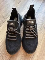 Steve madden sneakers  maat 39 zwart met glitter veters, Kleding | Dames, Schoenen, Ophalen of Verzenden, Zo goed als nieuw, Zwart