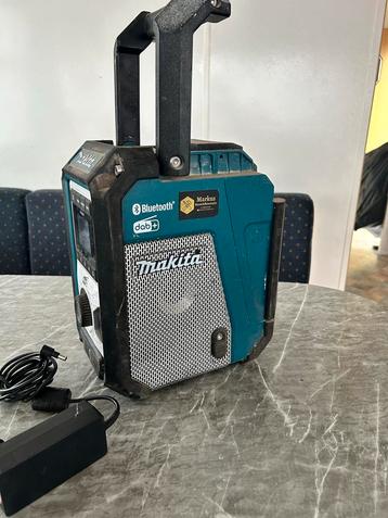 Makita DMR115 Bouwradio bleutooth/dab+ beschikbaar voor biedingen