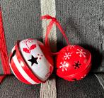 2 grote bellen kerstbal rood wit 5-7cm, Ophalen of Verzenden, Zo goed als nieuw