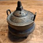 Vintage Chinese wierook messing geëtste branderhouder jaren, Antiek en Kunst, Antiek | Koper en Brons, Ophalen of Verzenden, Brons