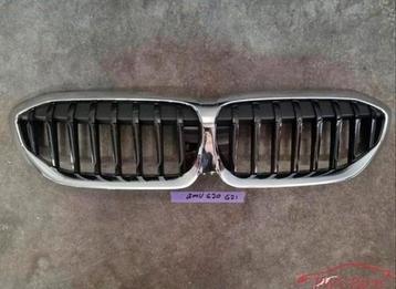 Bmw grill G20-G21 beschikbaar voor biedingen