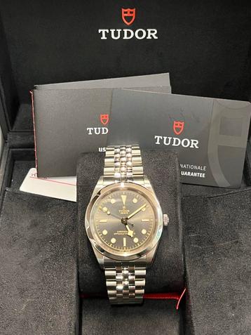 Tudor Black Bay 41 M79680N 06-2023 nieuw&ongedragen stickers beschikbaar voor biedingen