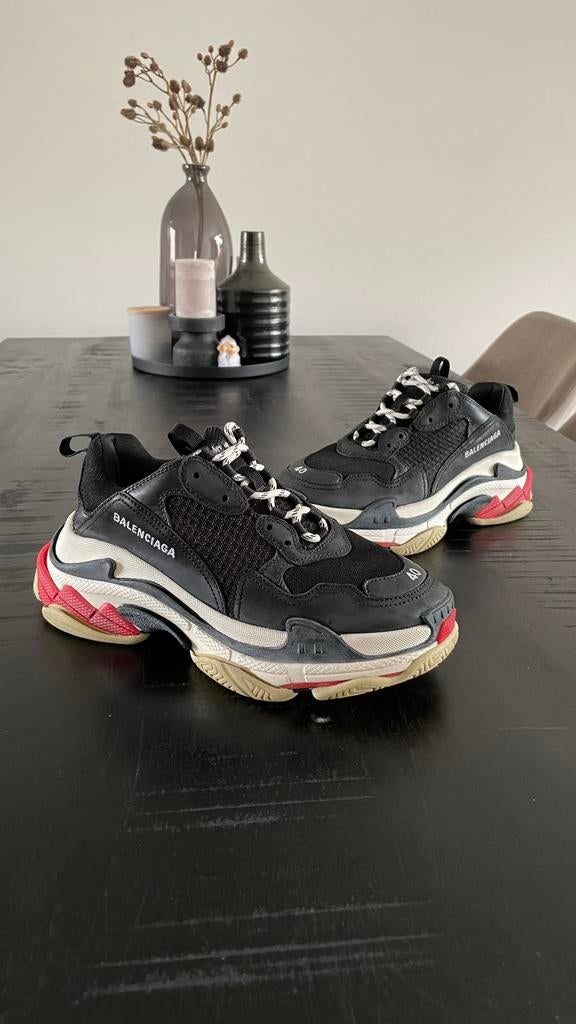 Balenciaga Triple S Noir 40, Ophalen of Verzenden, Zo goed als nieuw, Hardloopschoenen, Overige merken