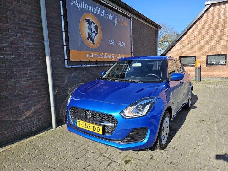 Suzuki Swift 1.2 Comfort Smart Hybrid (bj 2023), Auto's, Suzuki, Particulier, Te koop, Swift, ABS, Adaptive Cruise Control, Airbags