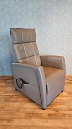 sta op fauteuil zgan hoog model !! bij Zitgemak in joure, Ophalen of Verzenden, Zo goed als nieuw, Leer