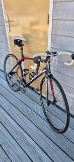 Racefiets merk Trek Madone., Carbon, Zo goed als nieuw, Meer dan 20 versnellingen, Ophalen