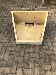 kweekbak, Ophalen, Gebruikt, Minder dan 30 cm, Balkon