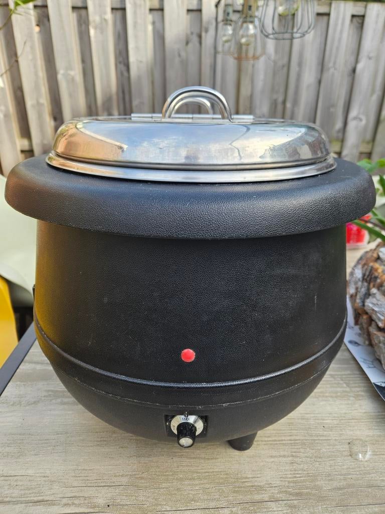 Soepketel 8 liter TGFF met 10 koppen en lepels, Huis en Inrichting, Ophalen of Verzenden