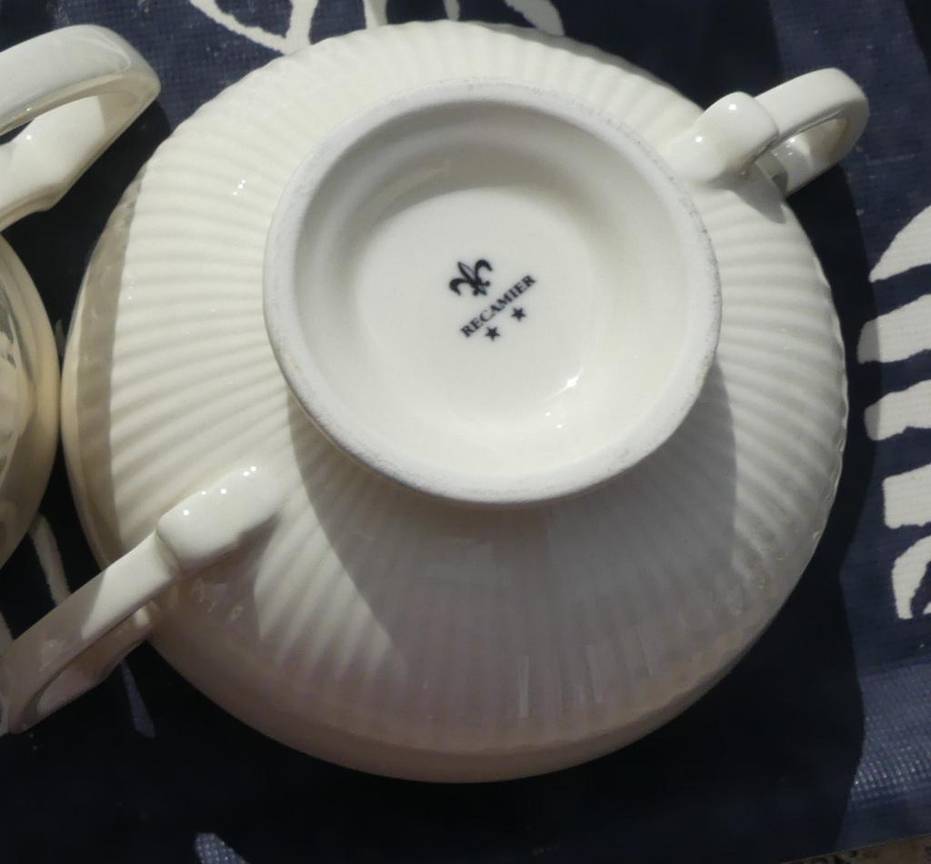 Blokker Recamier 5 Soepkom + Sauskan + Mokken + Ovenschaal, Huis en Inrichting, Keuken | Servies, Nieuw, Ophalen of Verzenden