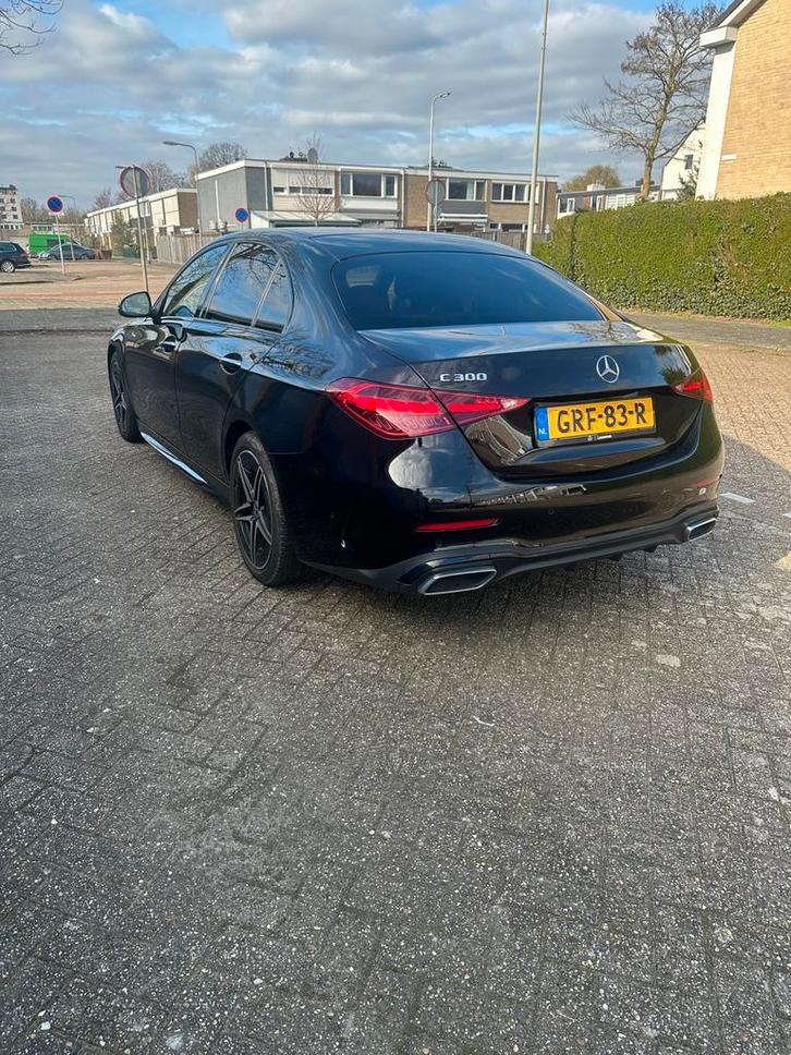 Mercedes-Benz C-Klasse C300 258pk 9G-TRONIC 4MATIC 2022, Auto's, Mercedes-Benz, Particulier, C-Klasse, Hybride Elektrisch/Benzine